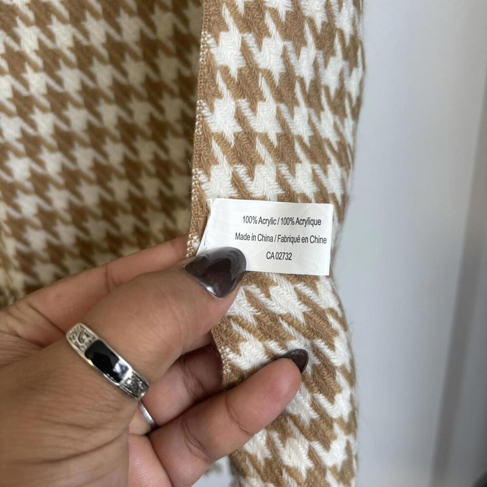 HOUNDSTOOTH SCARF - Picture 4 of 4